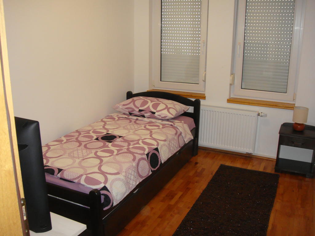 Guesthouse Rota 모스타르 객실 사진
