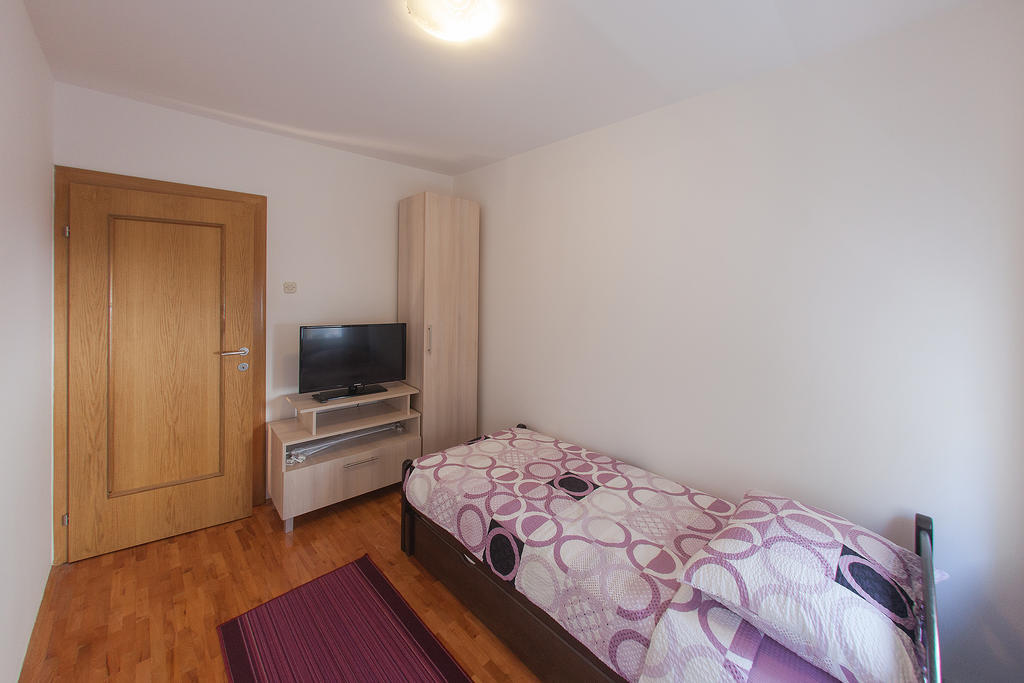 Guesthouse Rota 모스타르 객실 사진